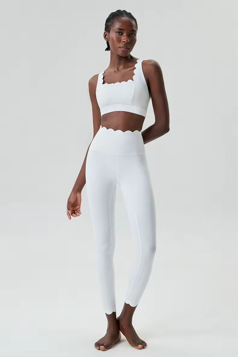 Scallop cross back matching set