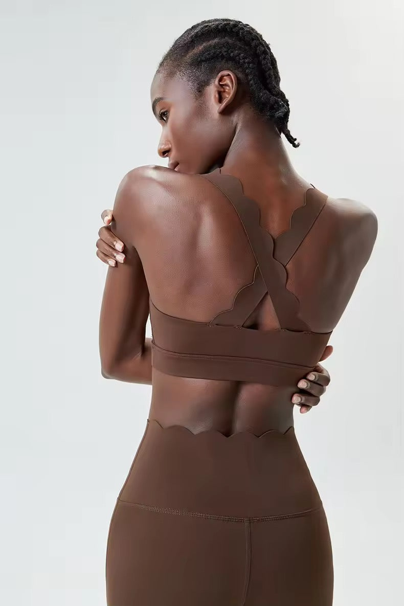 Scallop cross back matching set