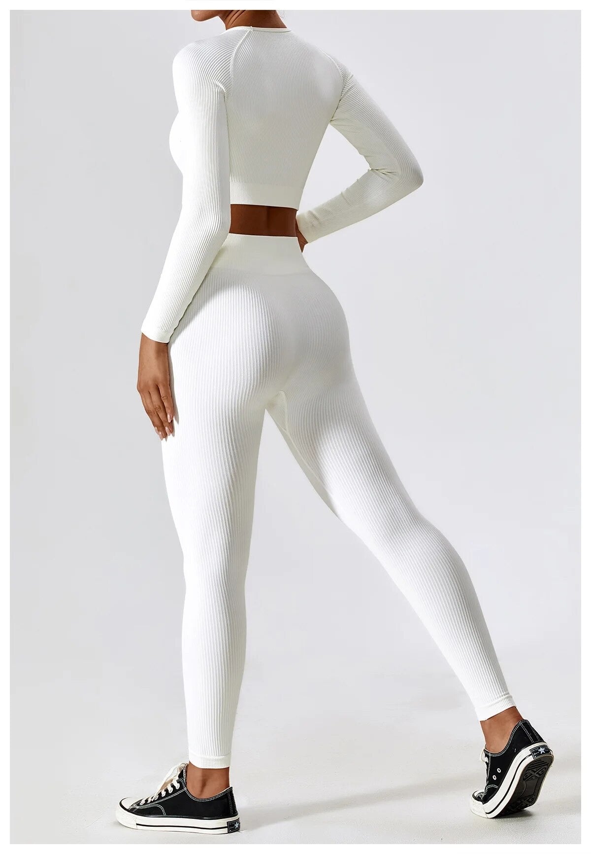 Ribbed set off white