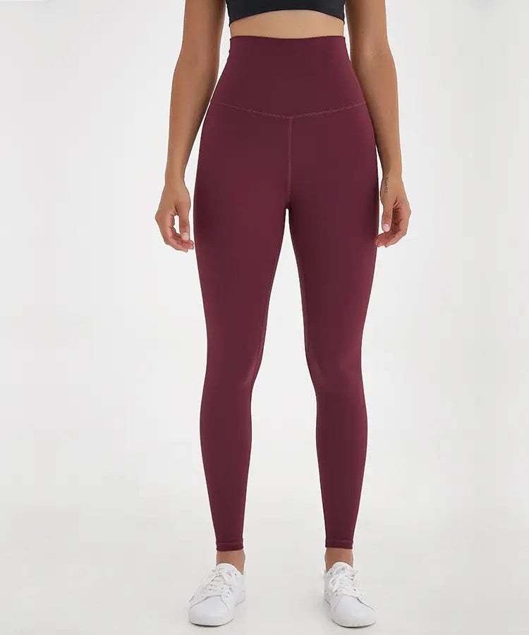 Airbrushed burgundy leggings