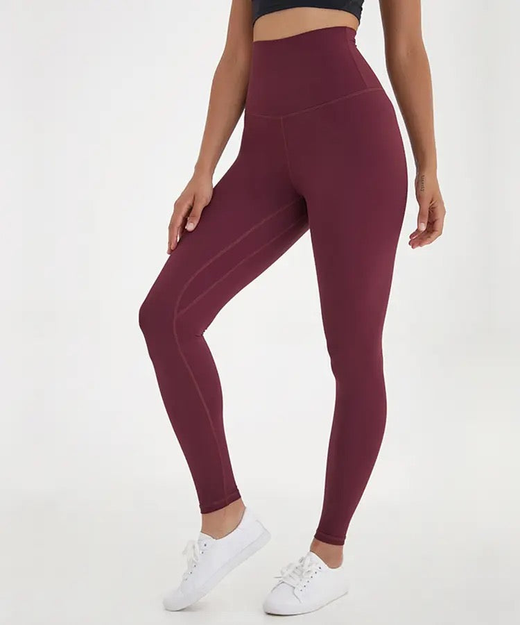 Airbrushed burgundy leggings