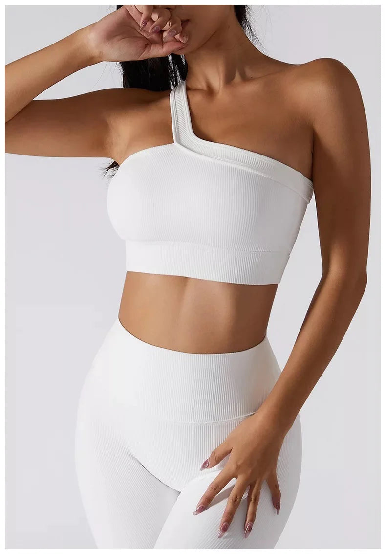 Ribbed collection