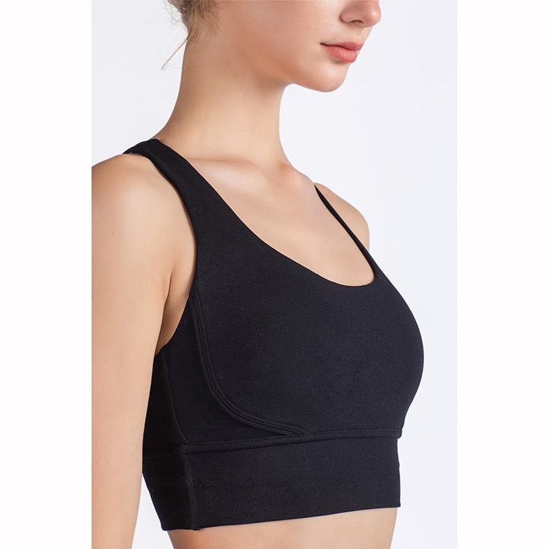 Cross Back Black sports bra