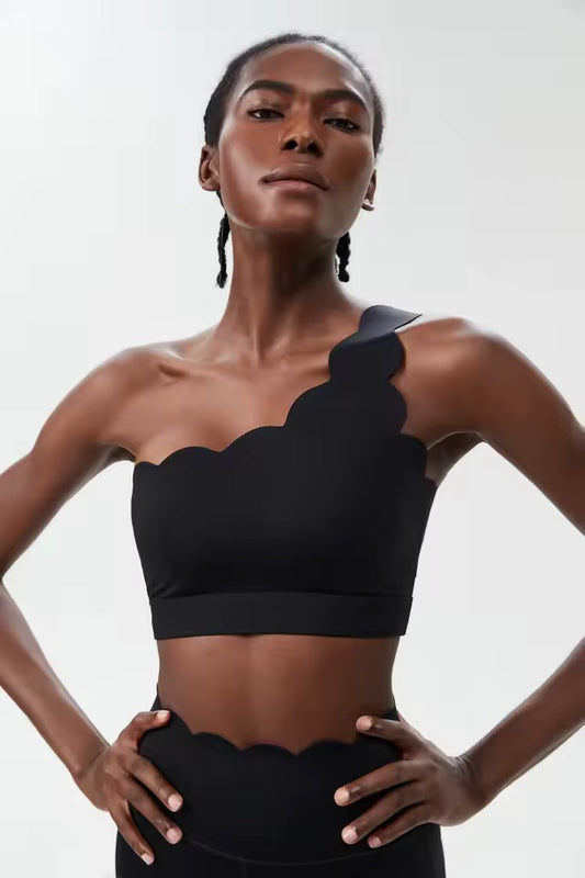 Scallop sports bra