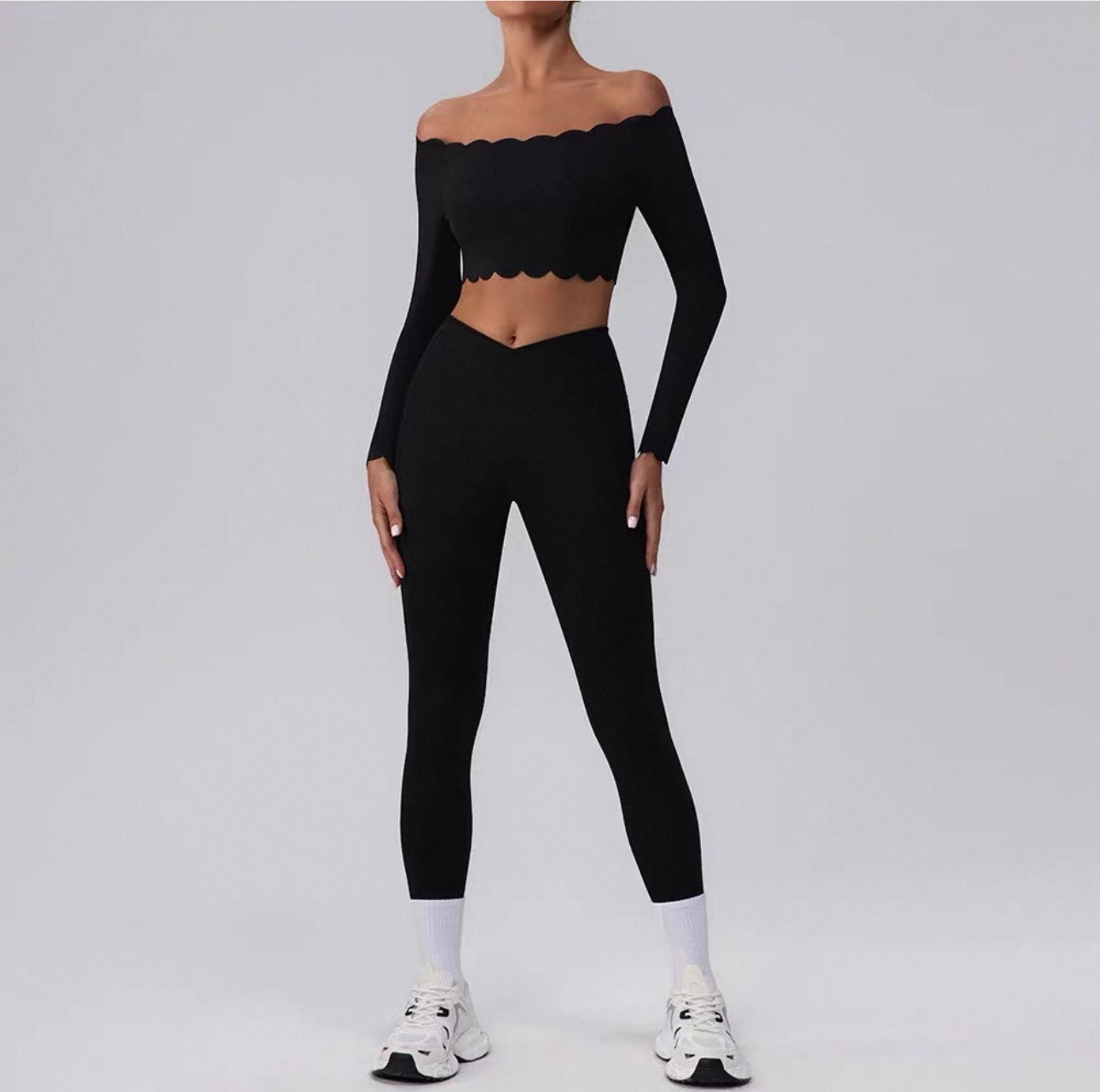Scallop elegant crop top