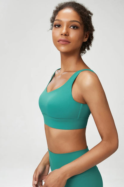 Adjustable sports bra