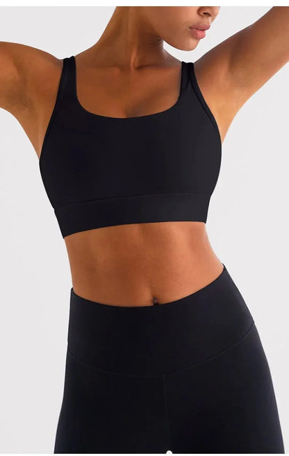 Adjustable sports bra high support