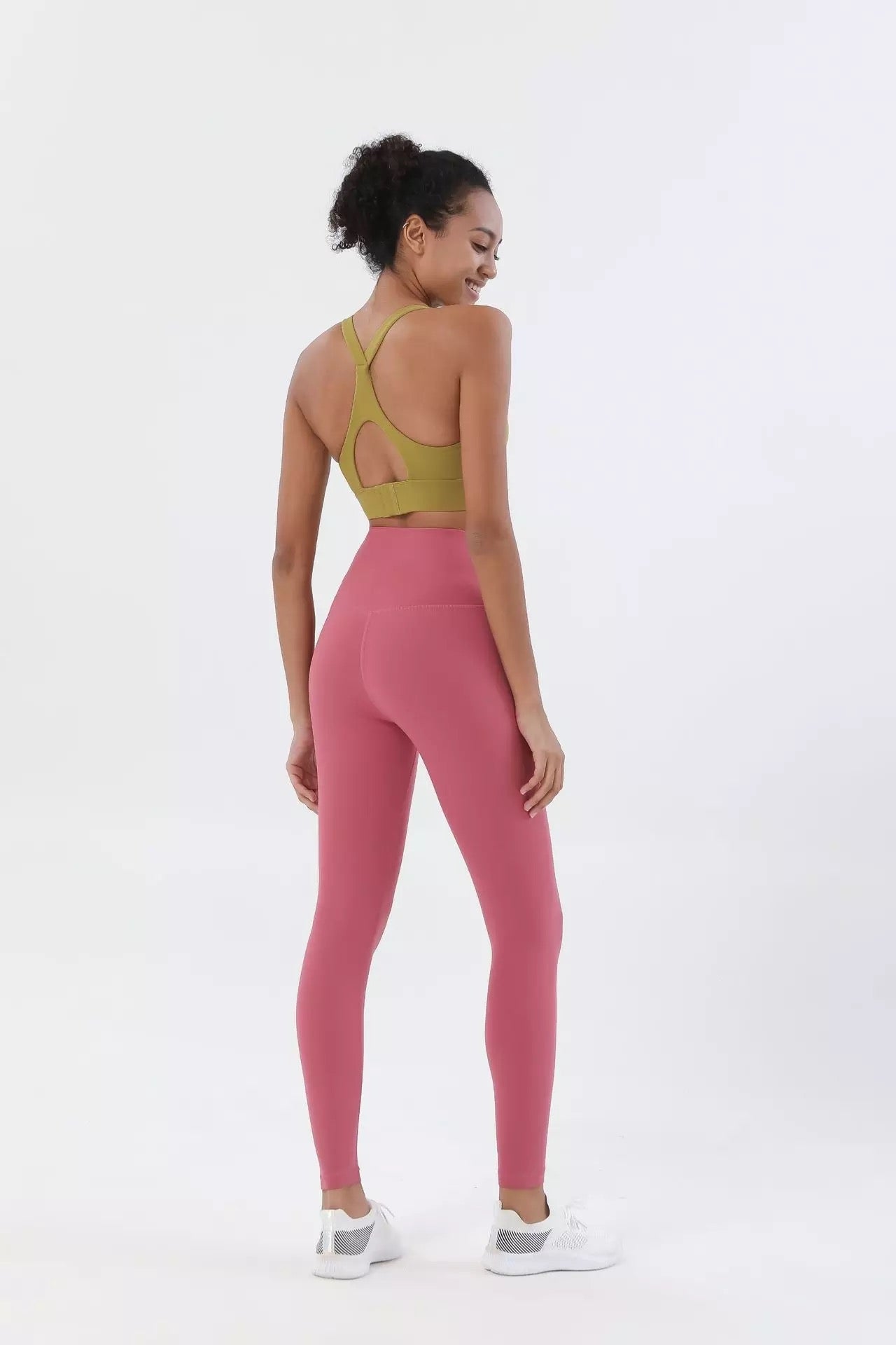 Pink Yoga Leggings best fit 